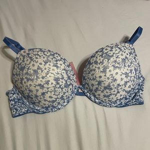 Wear Everywhere Super Push-Up Bra